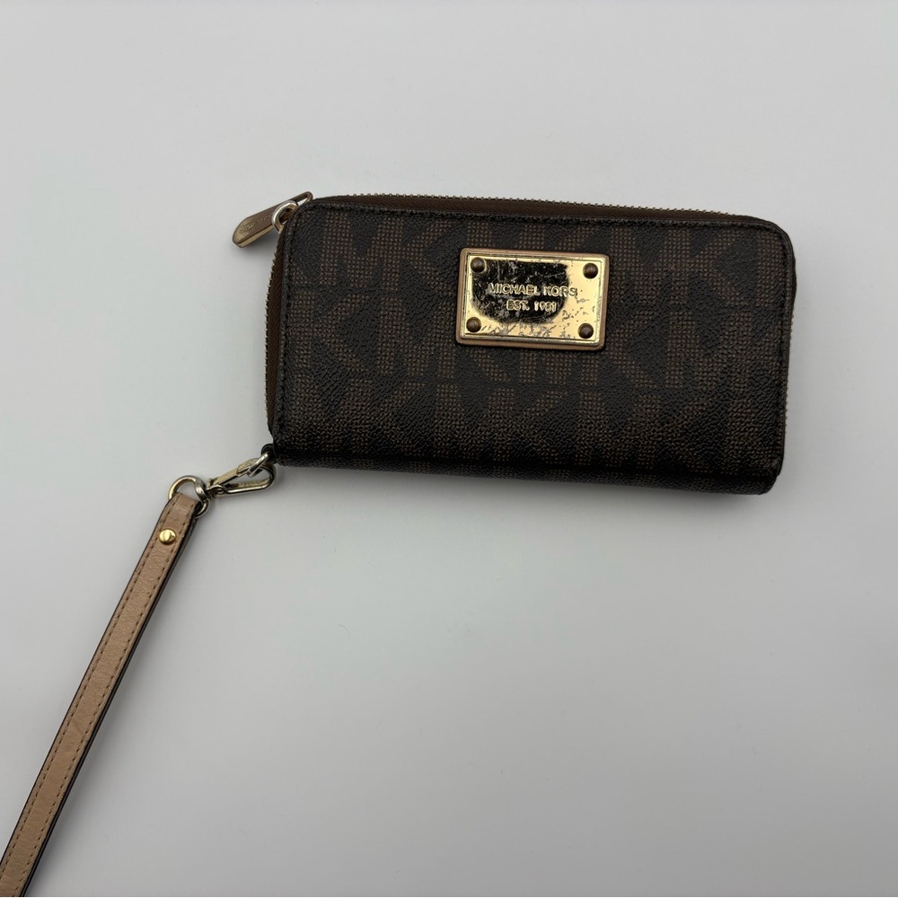 Michael Kors Dark Brown Wristlet with Gold Plate